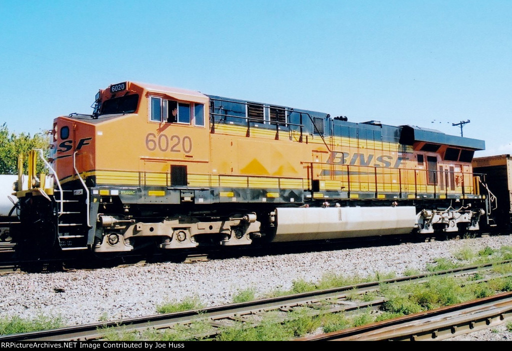 BNSF 6020